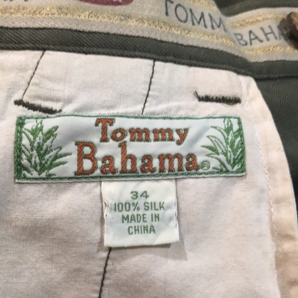 Tommy Bahama Olive Green Pleated Front 100% Silk Shorts size 34 - Picture 7 of 8